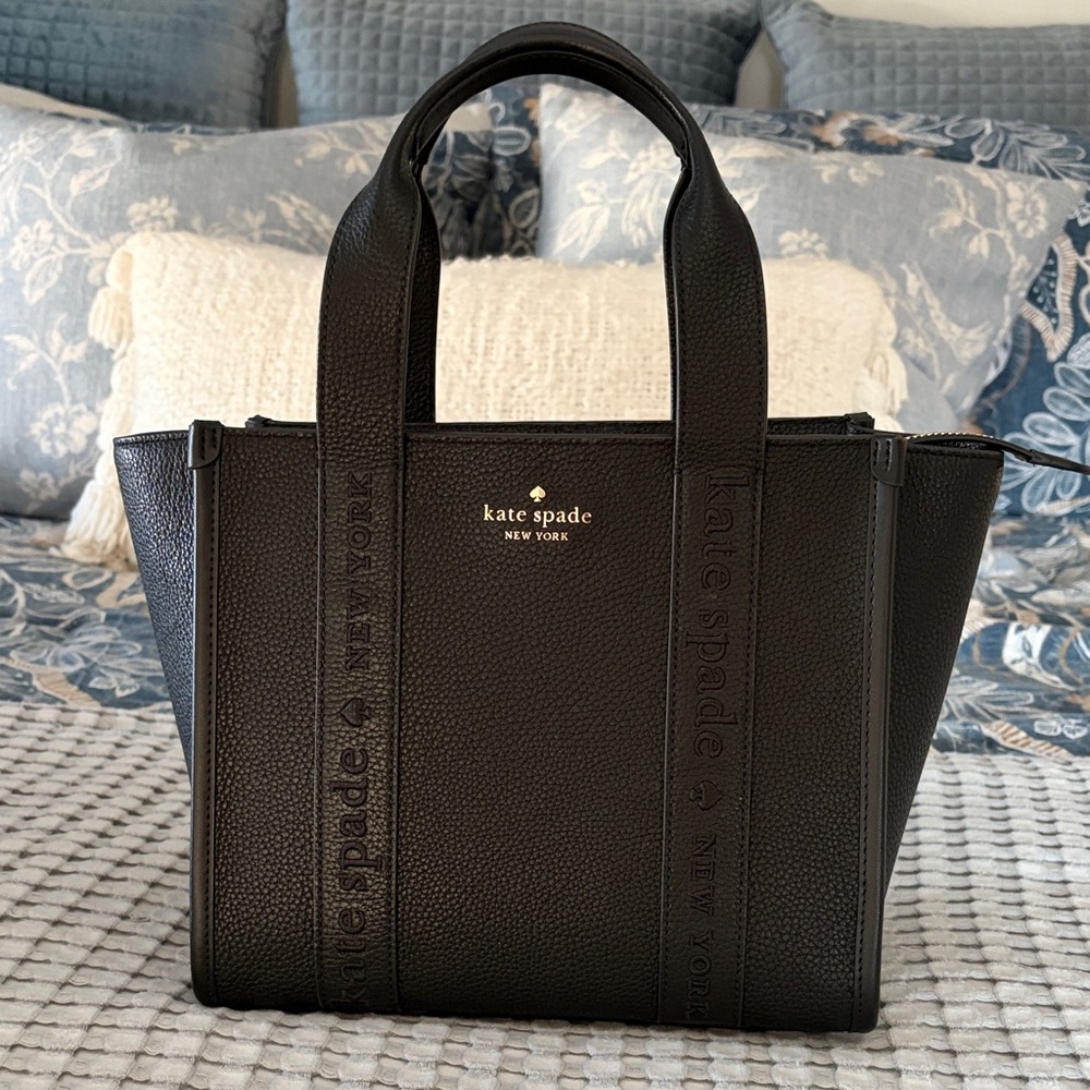 Kate Spade Black Textured Tote